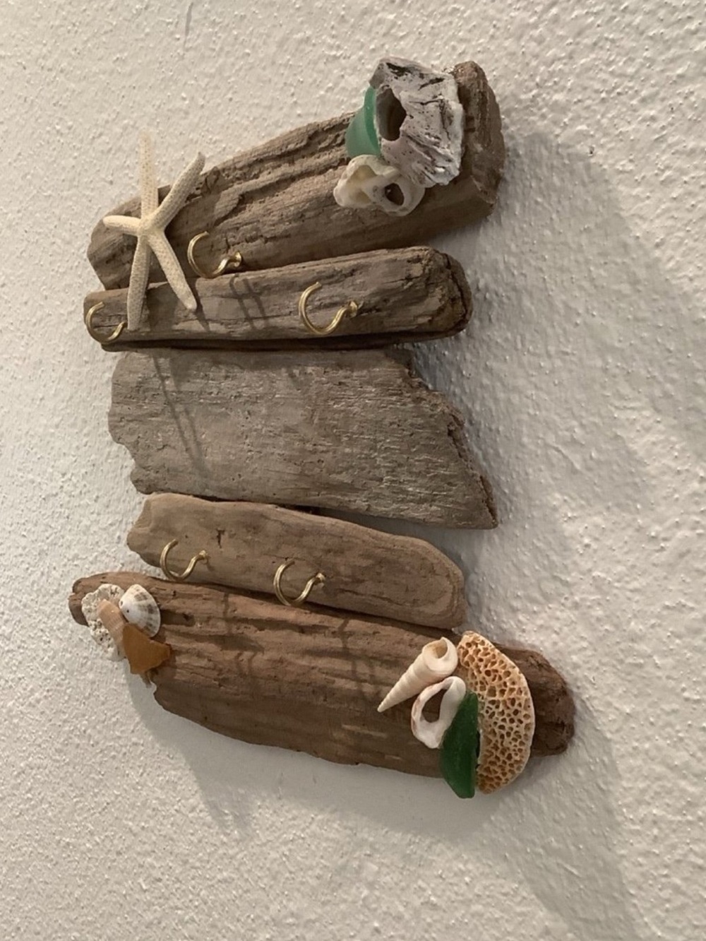 Driftwood Art,Driftwood & Starfish ,Seashells,Sea Glass Hanging Jewelry Display - Picture 2 of 4
